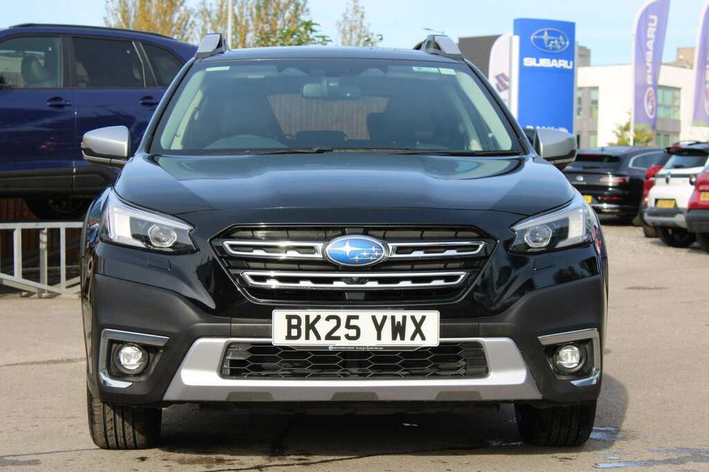 Subaru Outback 2.5I Touring Lineartronic Black #2