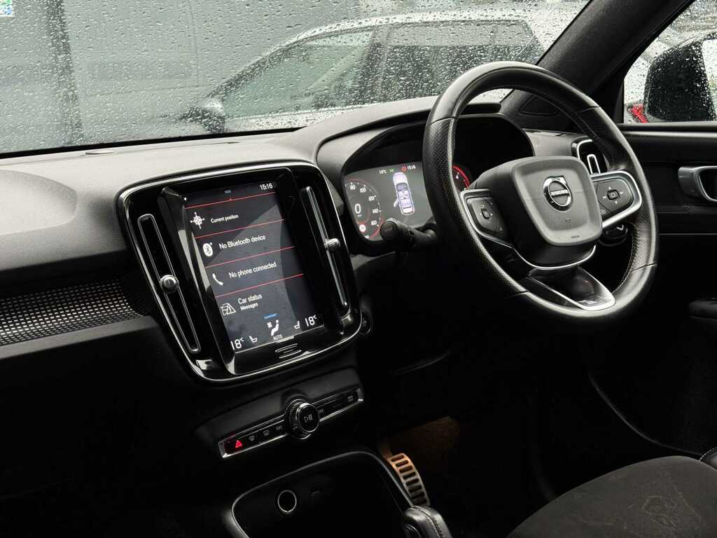 Volvo XC40 2.0 D4 190 R Design Awd Geartronic White #6