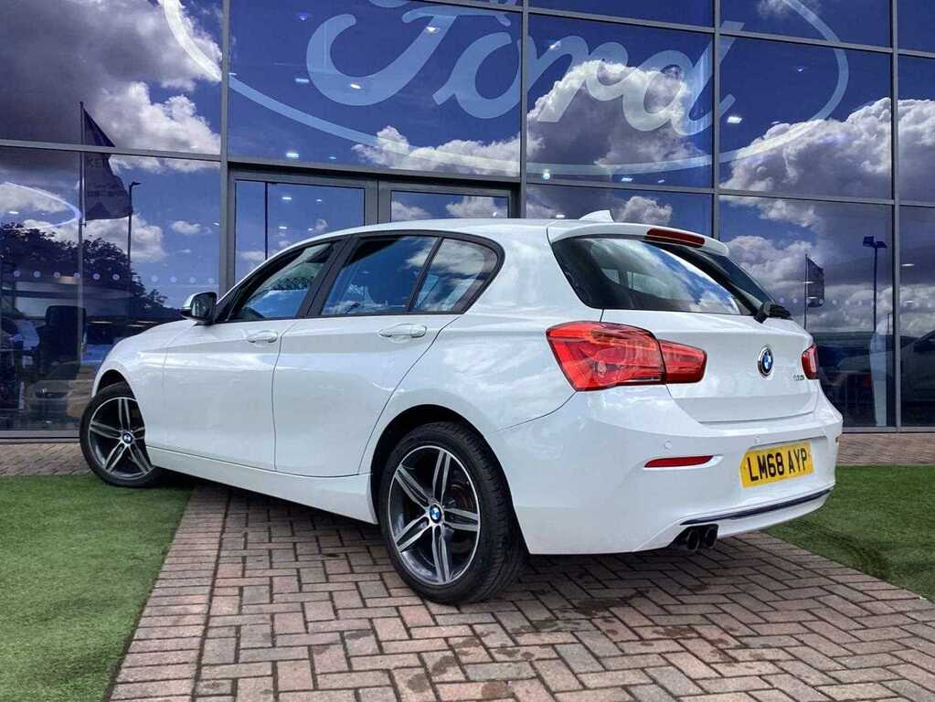 BMW 1 Series 120I 2.0 Sport Navservotronic Step White #3