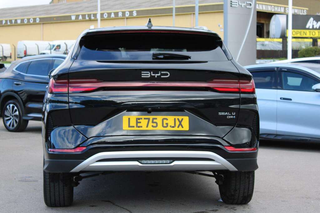 Byd Seal U 1.5 Dm-i Comfort Black #3