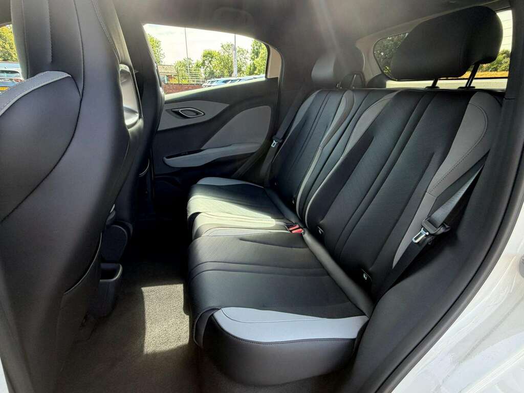 Byd Dolphin 65Kw Boost 43Kwh White #5