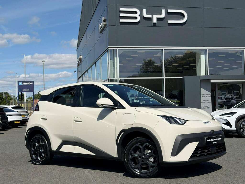 Byd Dolphin 65Kw Boost 43Kwh White