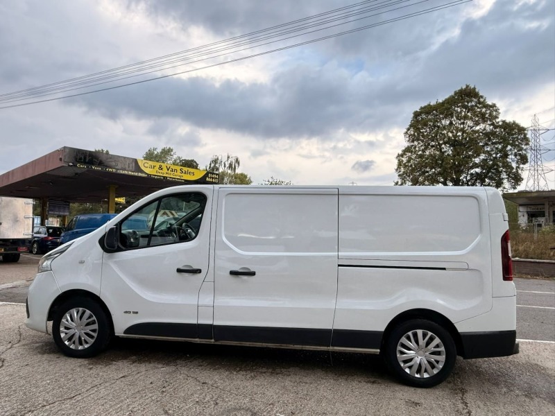 Renault Trafic Sl27 Sport Dci Swb Van Ac Nav White #6
