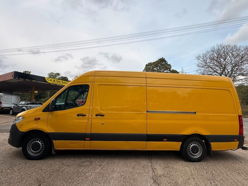 Mercedes-Benz Sprinter 3.5T H2 Progressive Van - 2020 70 Yellow #6