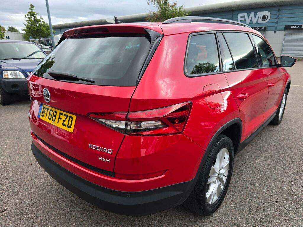 Skoda Kodiaq 2.0 Tdi Se Technology Dsg 4Wd Euro 6 Ss 5 Red #6