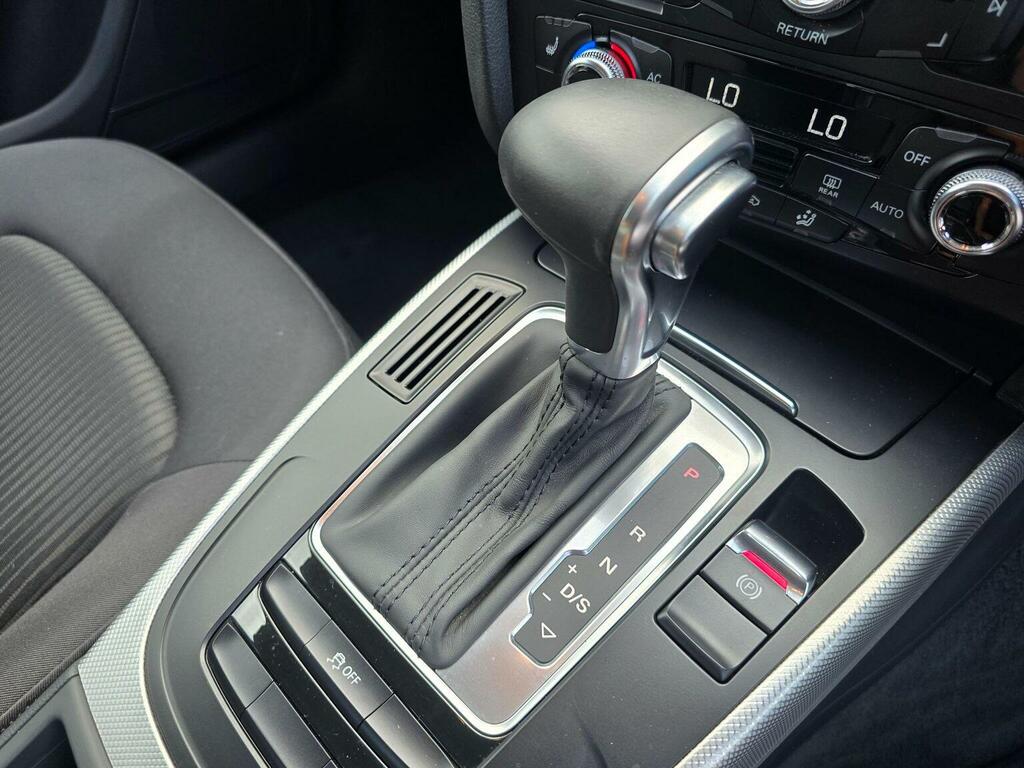 Audi A4 2.0 Tdi Se Multitronic Euro 5 Ss Grey #2