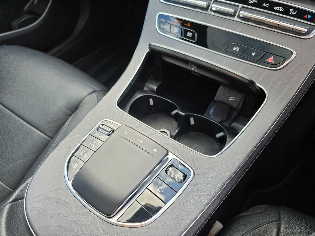 Mercedes-Benz E Class 2.0 E300h Mhev Amg Line Premium Coupe Red #24