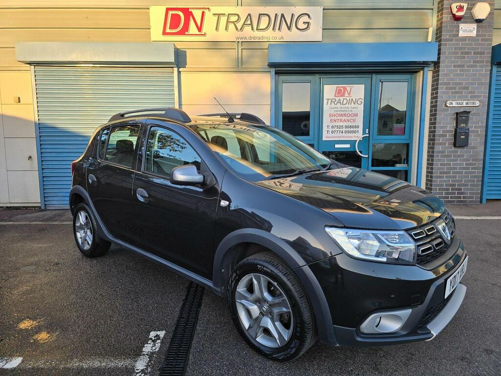 Dacia Sandero Stepway 0.9 Tce Ambiance Euro 6 Ss Black