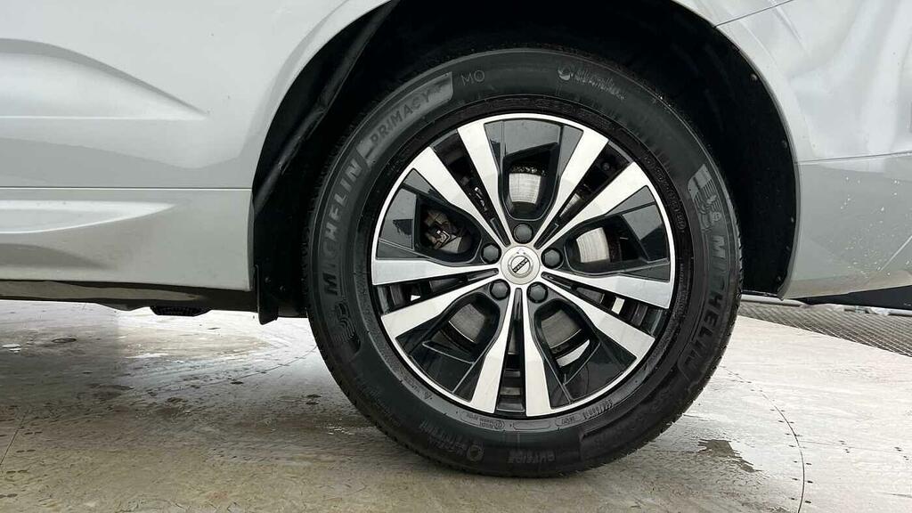Volvo XC60 Core B5 Awd Mild Hybrid Grey #4