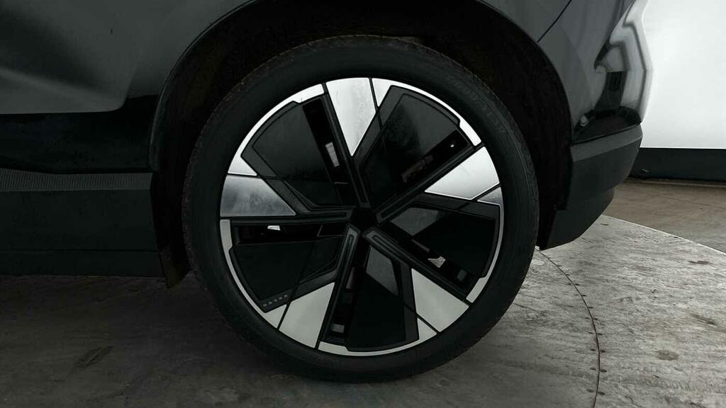 Volvo EX30 Ultra, Twin Motor Performance, Black #15
