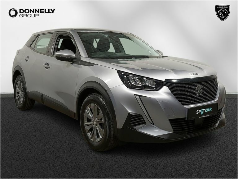 Peugeot 2008 Puretech Ss Gt Line 1.2 White #1