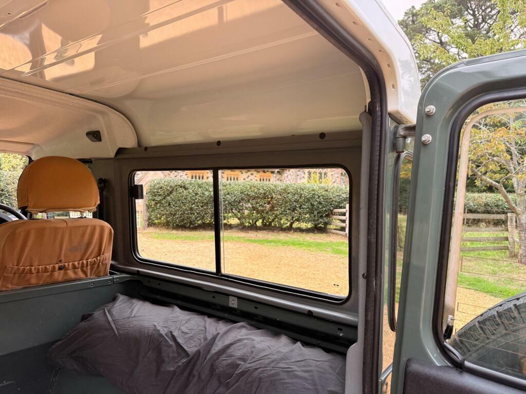 Land Rover Defender 90 90 County Tdci Black #28