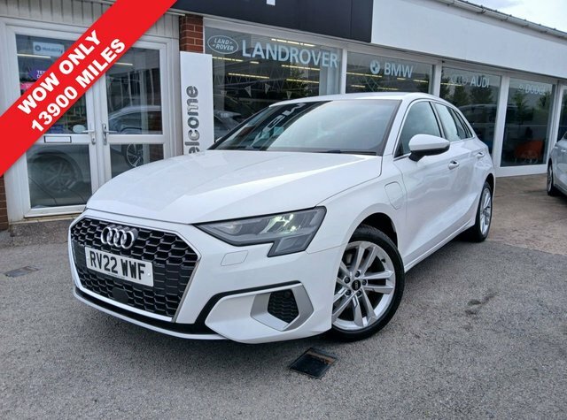 Audi A3 1.4 Tfsie 40 Sport Sportback Plug-in Hy White