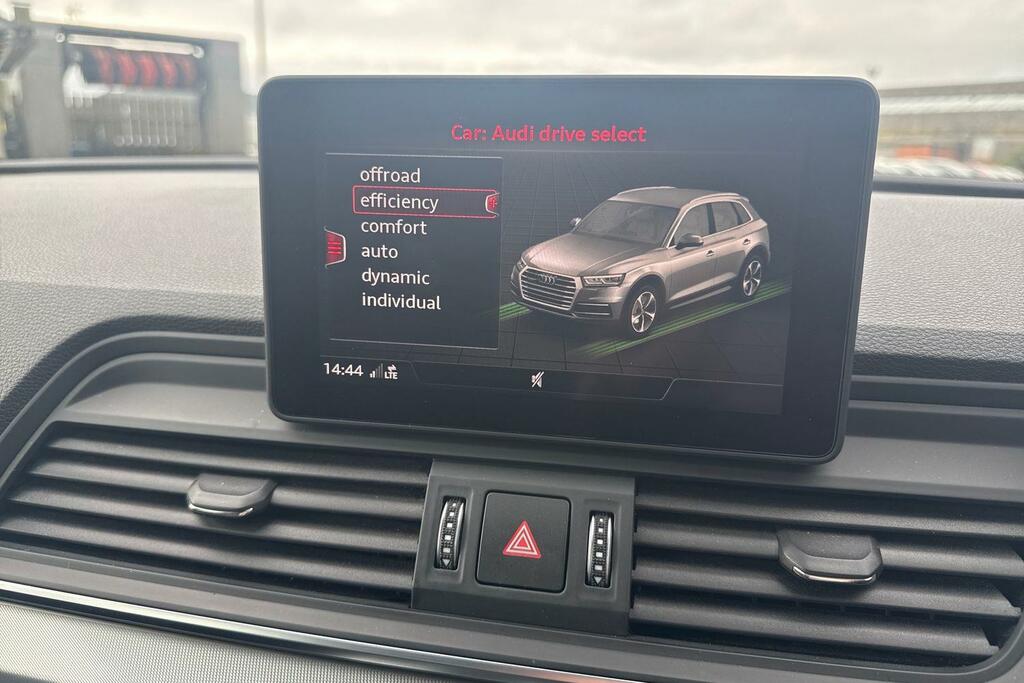 Audi Q5 55 Tfsi E Quattro S Line Compet S Tronic Cs Grey #17