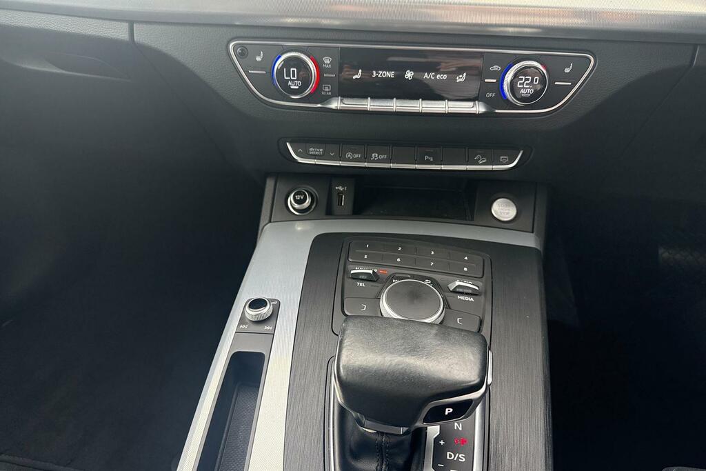 Audi Q5 55 Tfsi E Quattro S Line Compet S Tronic Cs Grey #21
