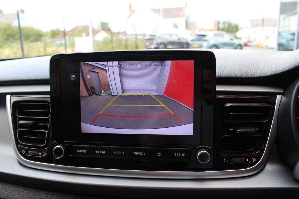 Kia RIO 1.2 2 With Rear Camera, Parking Sensors, Apple White #13