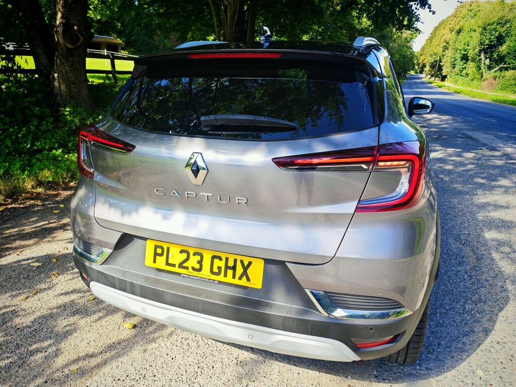 Renault Captur 1.0 Techno Tce 90 My22 Grey #2