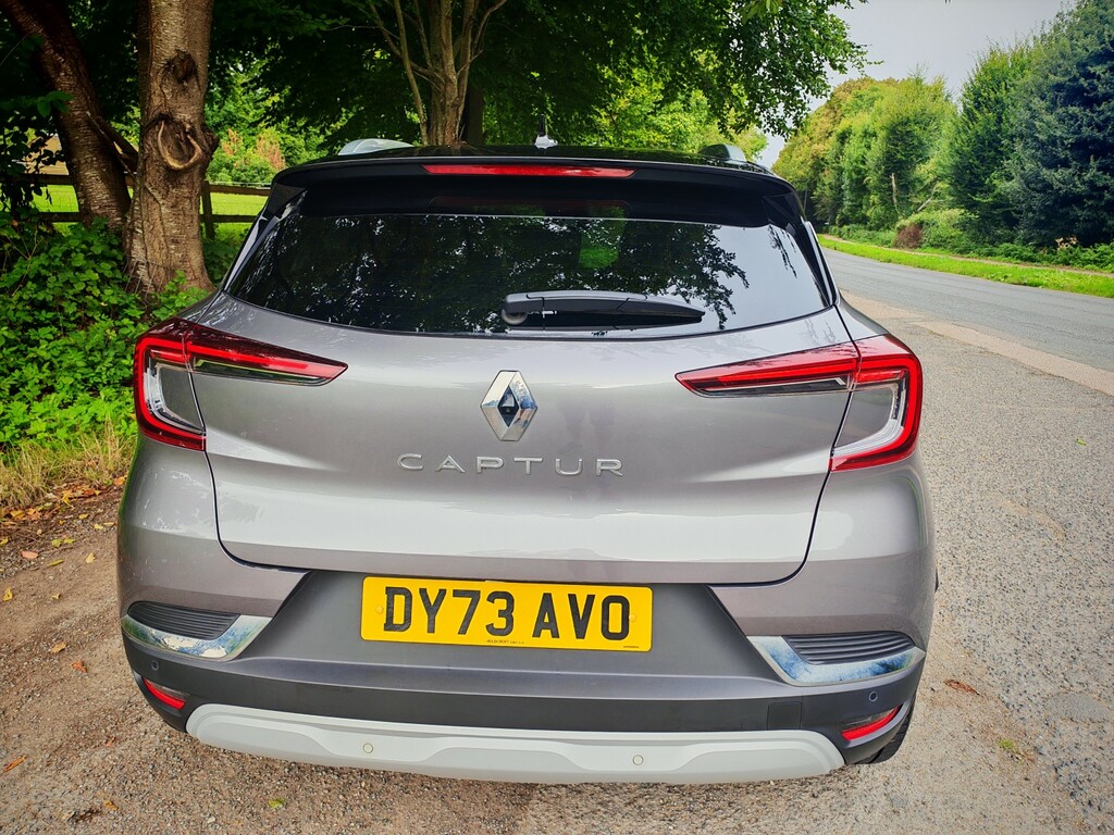 Renault Captur 1.0 Techno Tce 90 My22 Grey #4
