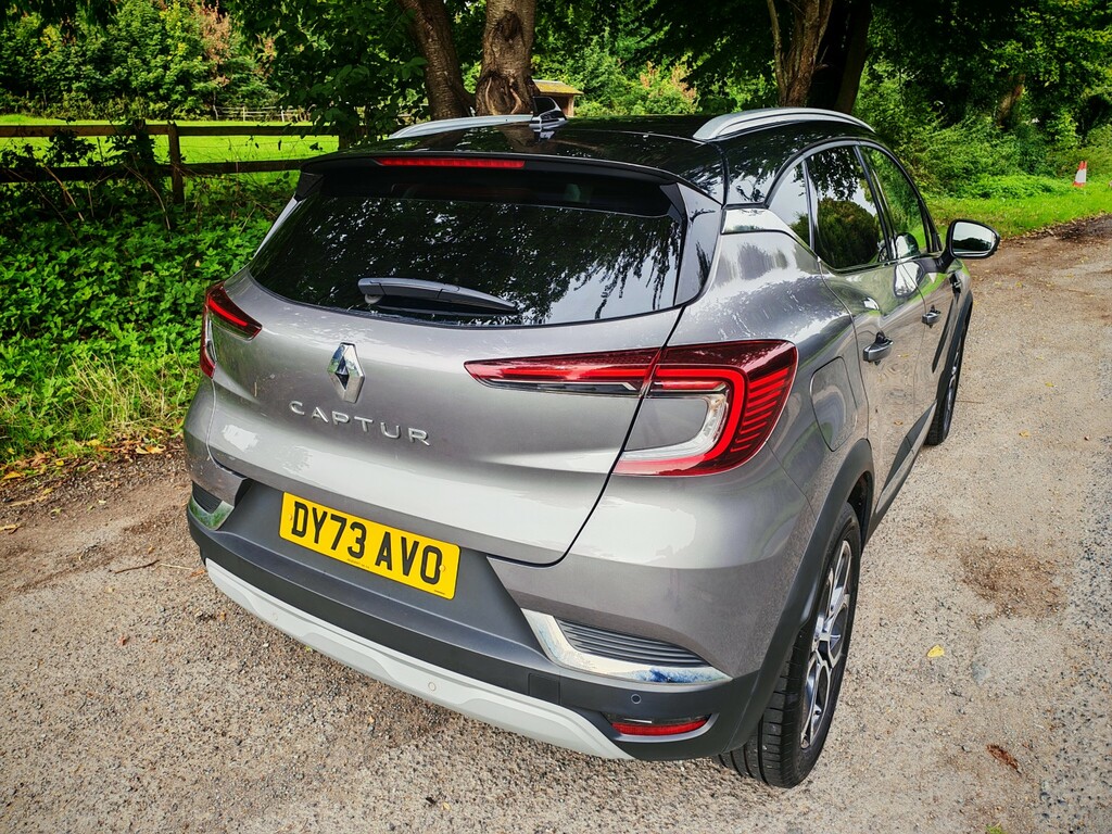 Renault Captur 1.0 Techno Tce 90 My22 Grey #2