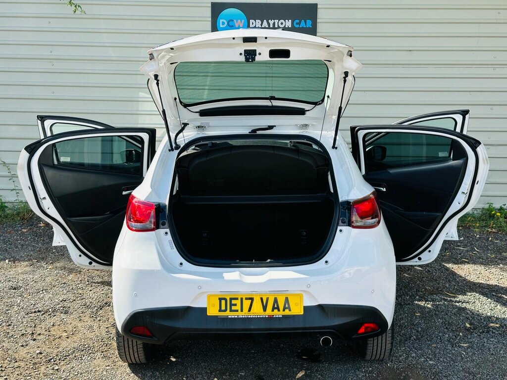 Mazda 2 1.5 Skyactiv G Sport Nav Hatchback Manu White #26