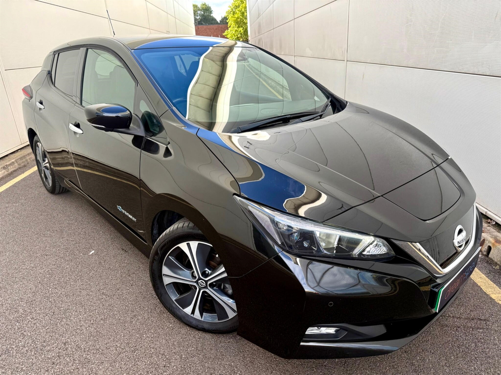 Nissan Leaf 40Kwh N-connecta Black