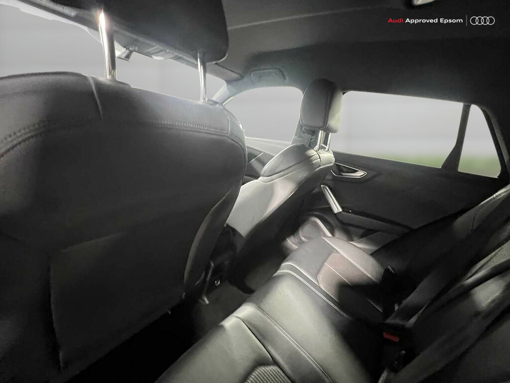Audi Q2 Audi Estate 30 Tfsi Black Edition White #16