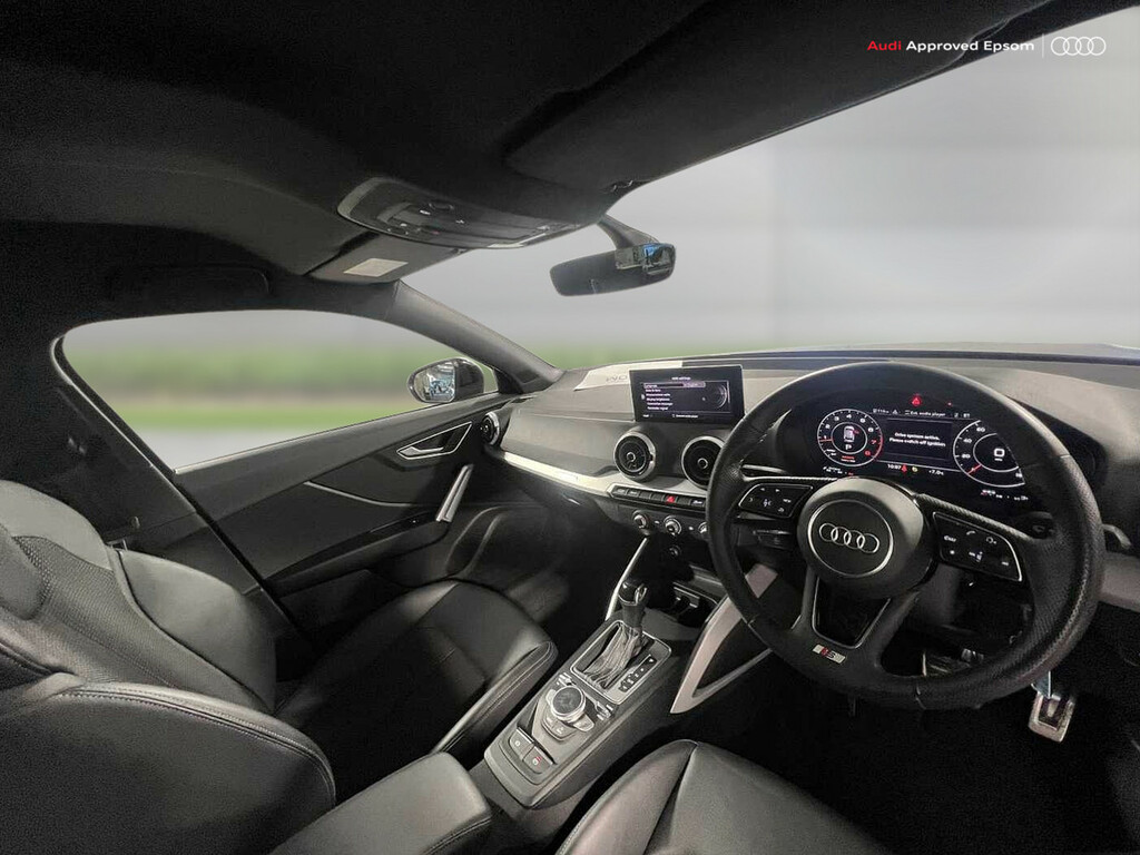 Audi Q2 Audi Estate 30 Tfsi Black Edition White #3