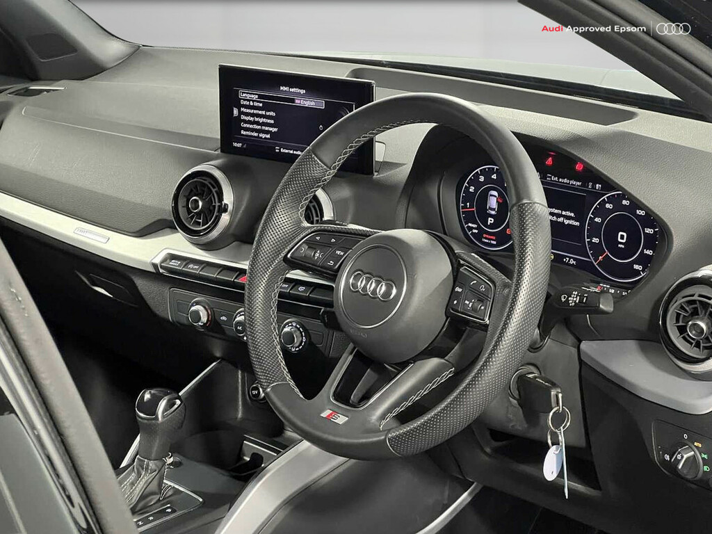 Audi Q2 Audi Estate 30 Tfsi Black Edition White #22