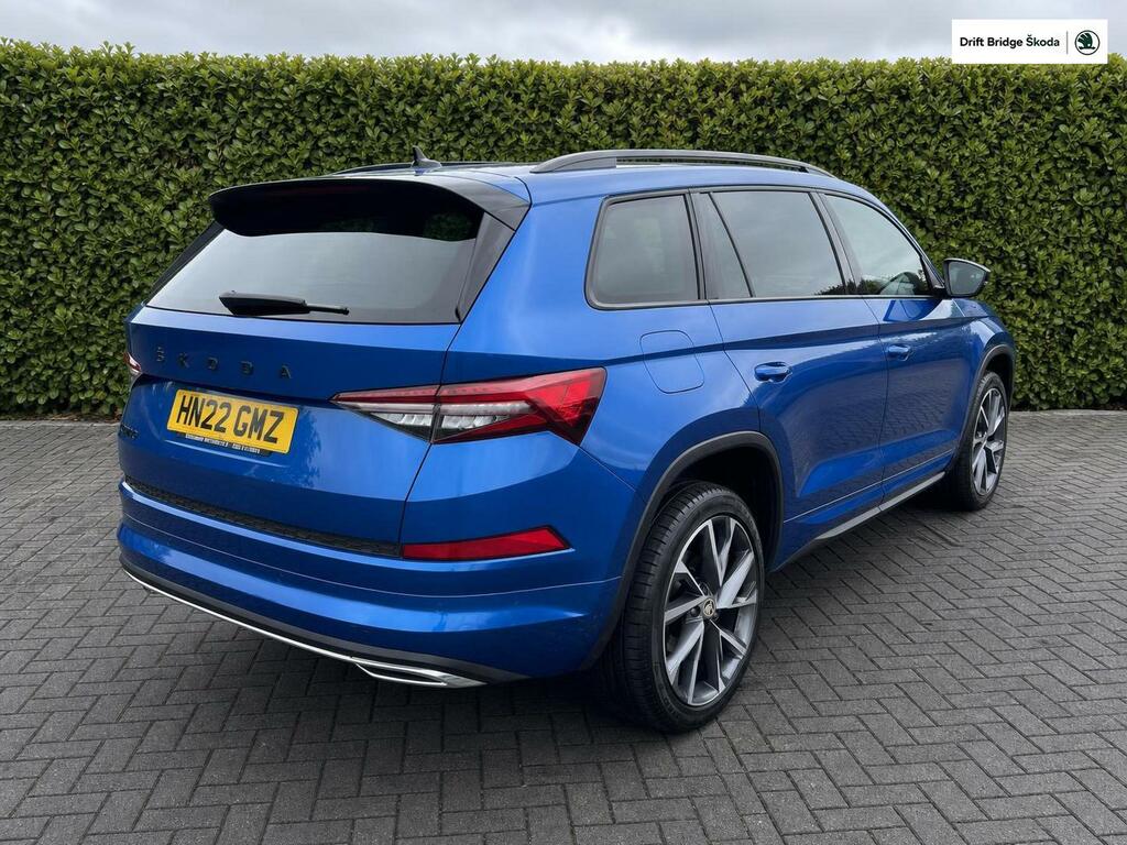 Skoda Kodiaq Se White #8