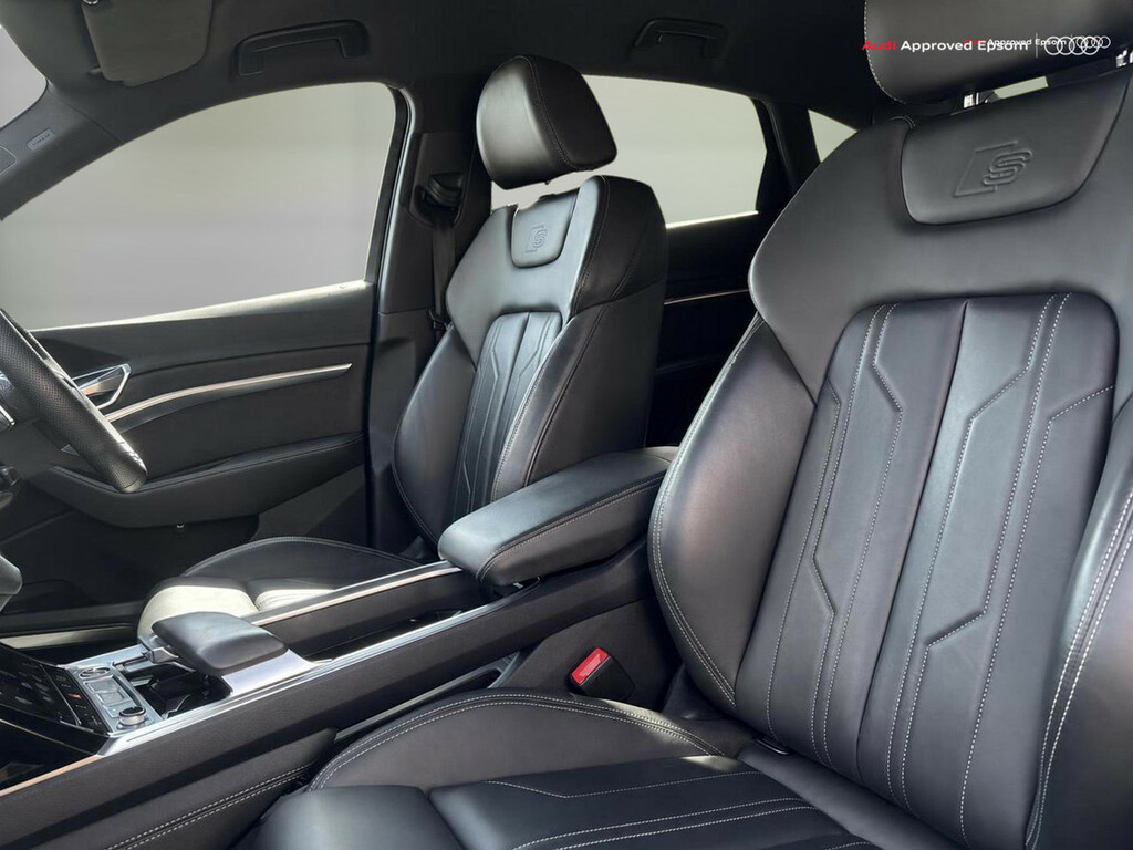 Audi Q8 e tron 300Kw 55 Quattro 114Kwh Black Edition Black #14