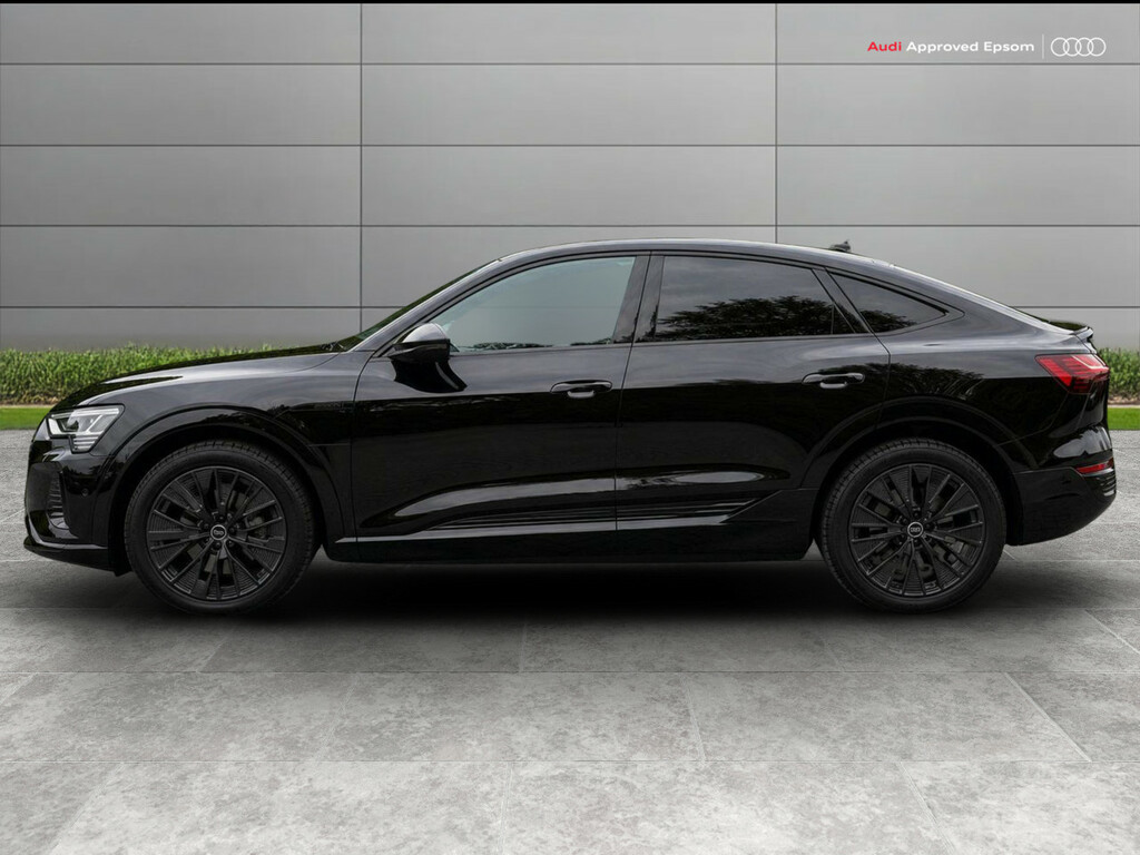 Audi Q8 e tron 300Kw 55 Quattro 114Kwh Black Edition Black #4