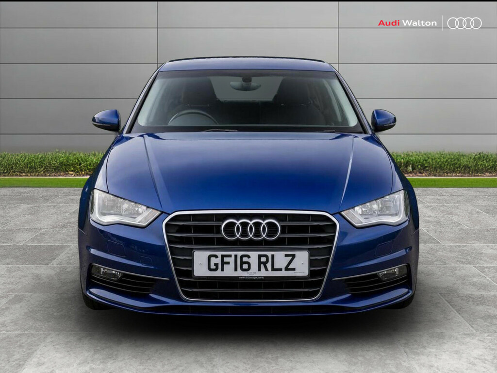 Audi A3 Sport Navigation 1.4 Tfsi Cylinder On Demand 150 P Blue #2