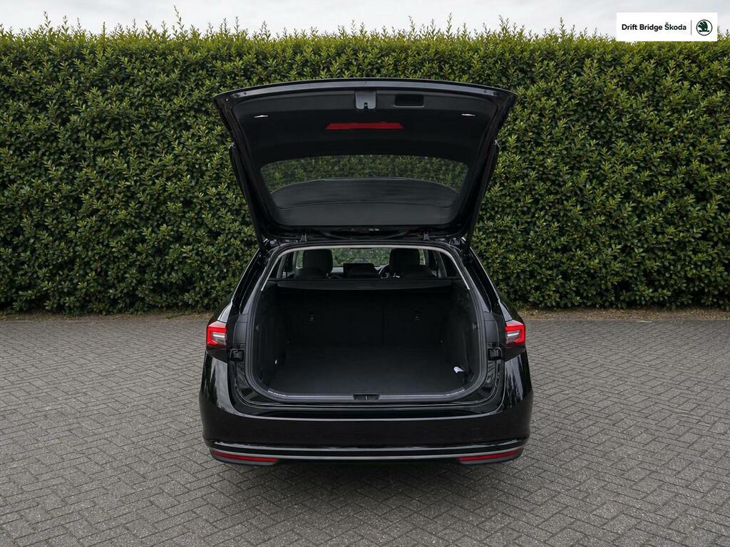 Skoda Superb 1.5 Tsi E-tec Mhev Se L Hatchback Hybri Blue #10