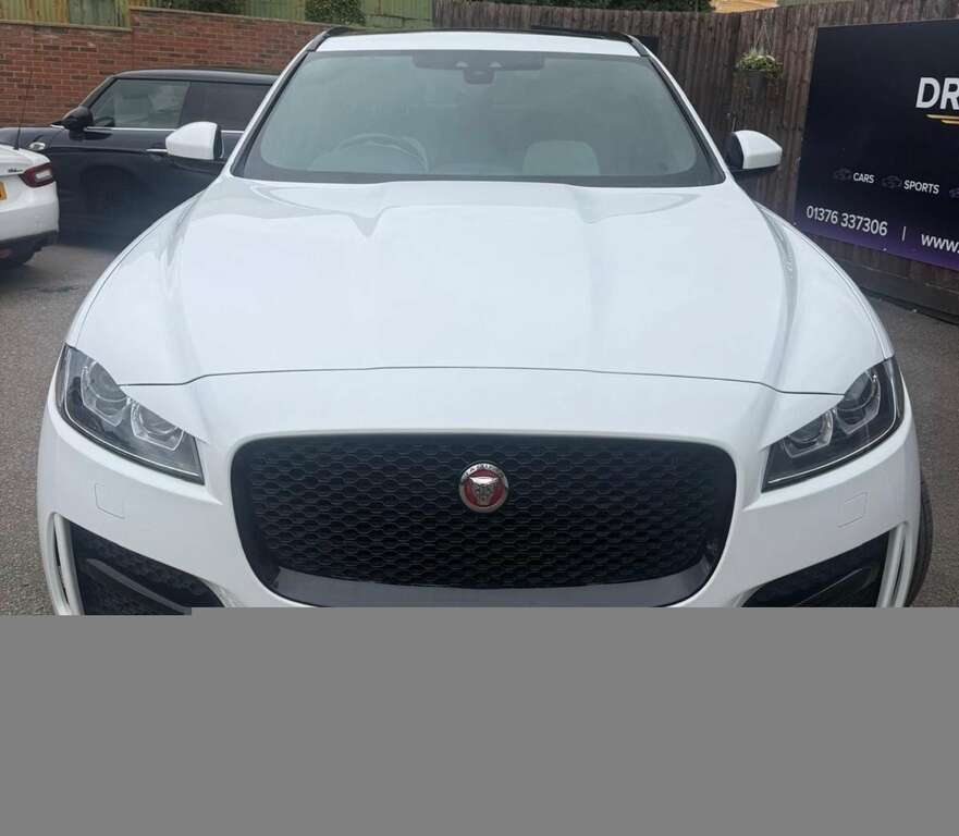 Jaguar F-Pace 2.0 F-pace R-sport Awd D 4Wd White #2