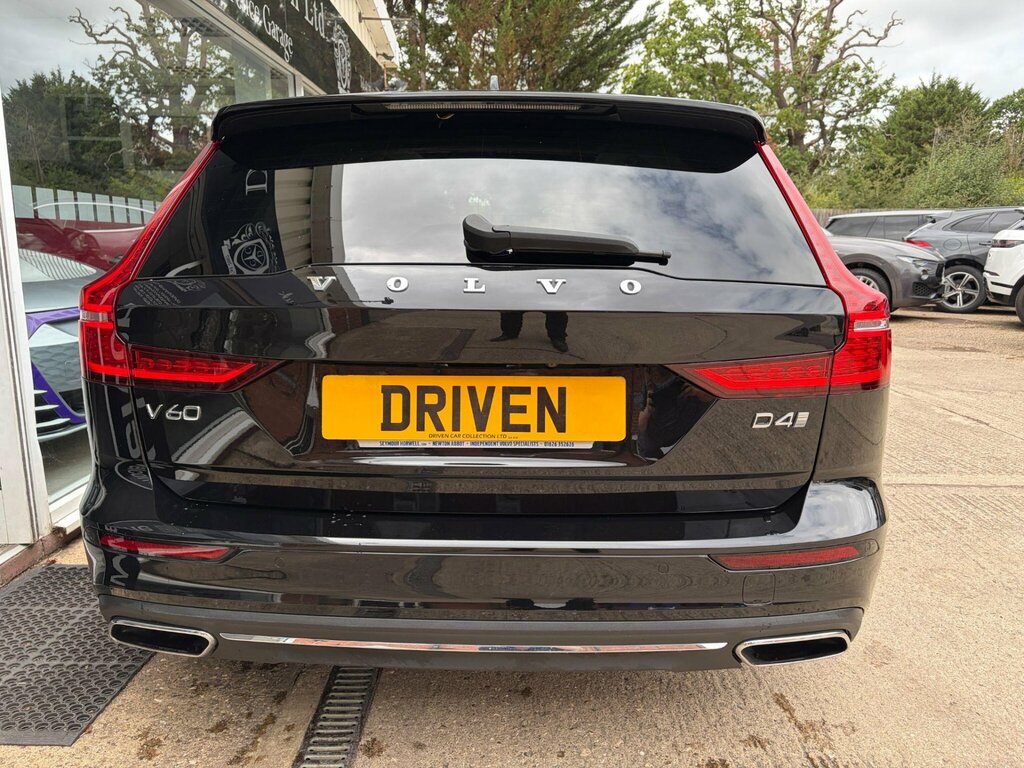 Volvo V60 T4 R-design Nav Grey #11