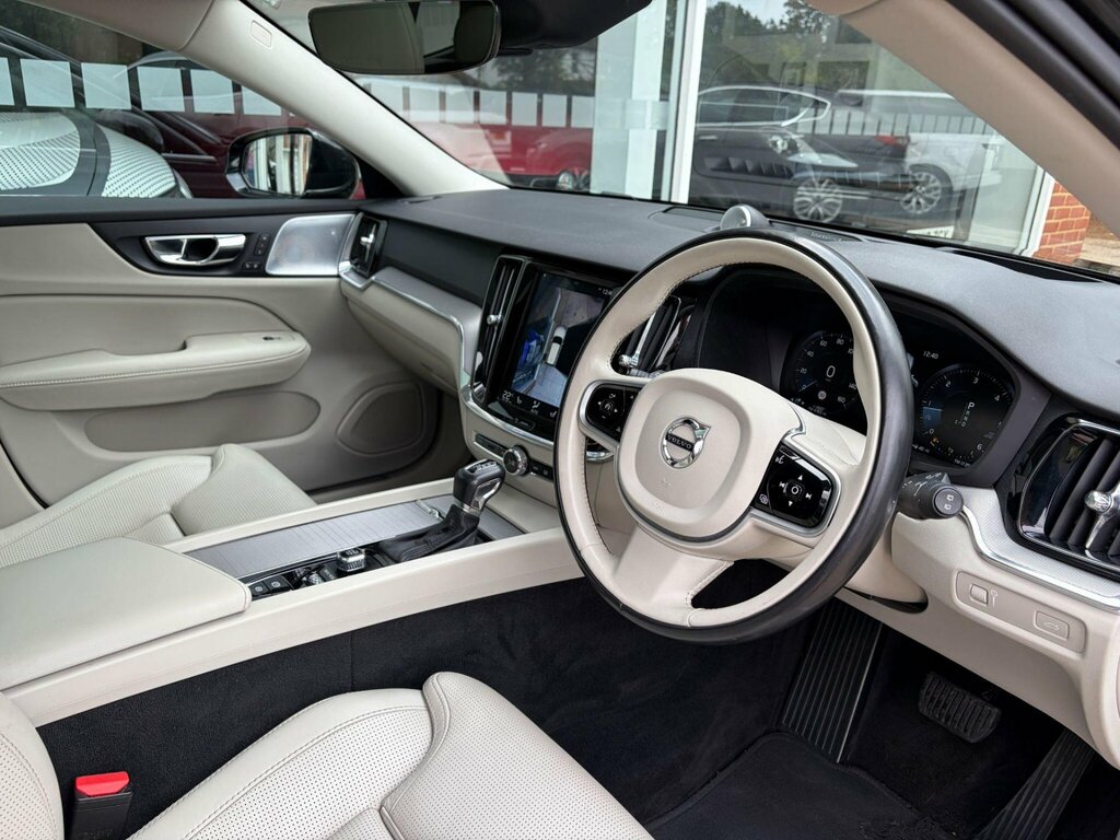 Volvo V60 2.0 D4 Inscription Pro Euro 6 Ss  #6