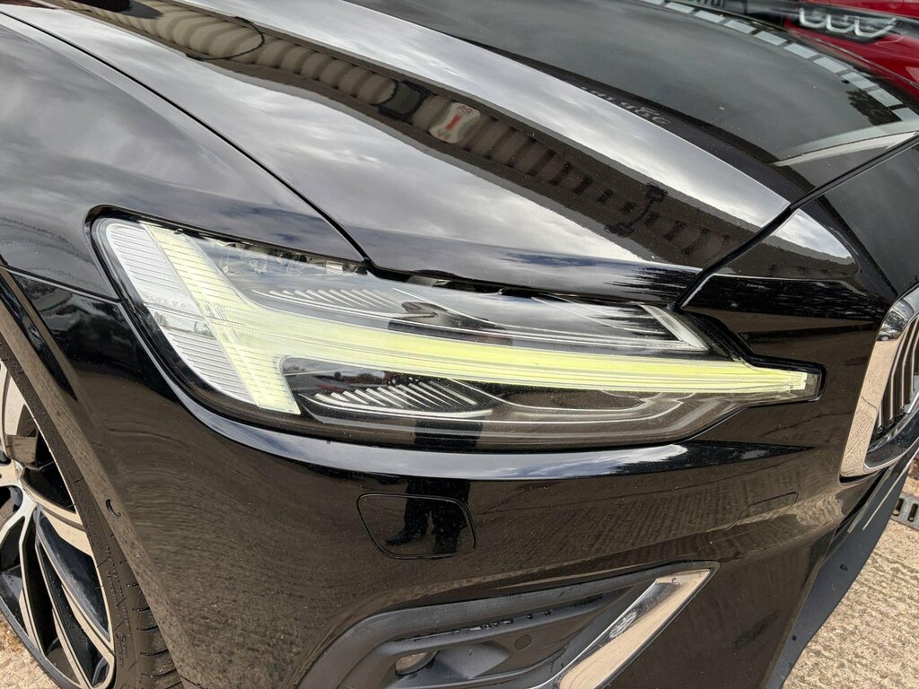 Volvo V60 T4 R-design Nav Grey #17