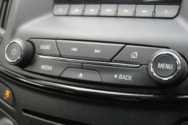 Vauxhall Insignia Hatchback 1.6 Cdti Sri VX Line Nav Euro 6 Ss White #25