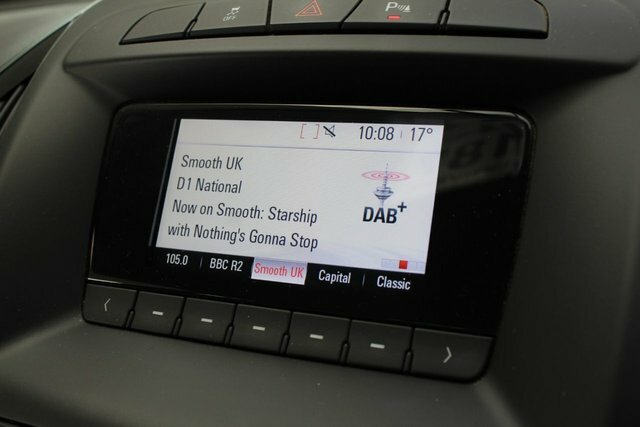 Vauxhall Insignia Hatchback 1.6 Cdti Sri VX Line Nav Euro 6 Ss White #22