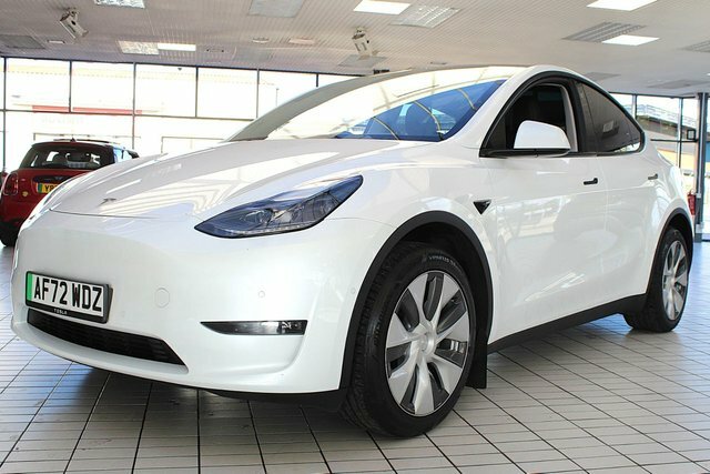 Tesla Model Y Motor Long Range Suv White