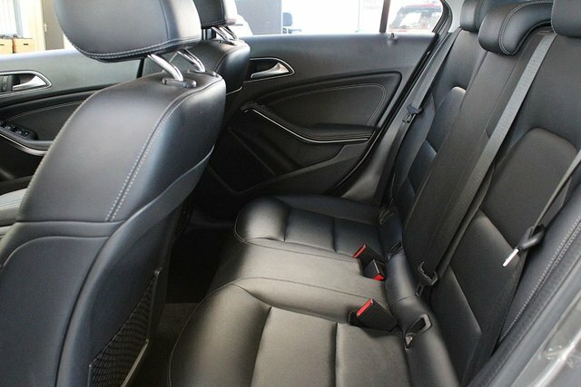 Mercedes-Benz A Class A180d Amg Line Premium Silver #22
