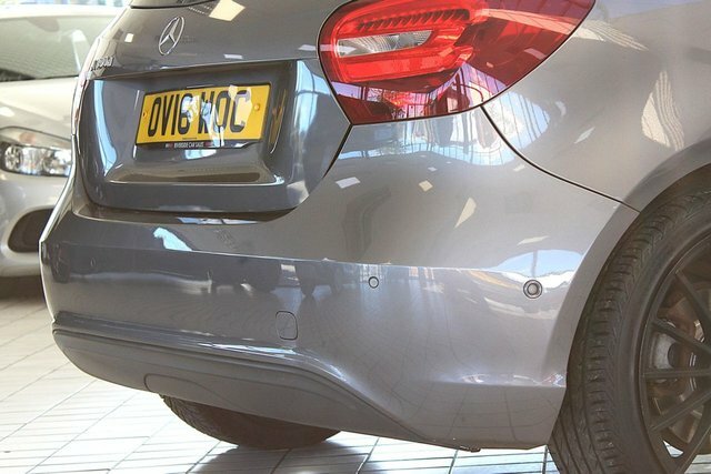 Mercedes-Benz A Class A180d Amg Line Premium Silver #9