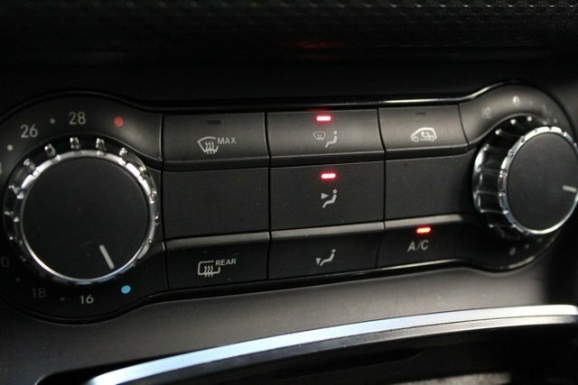 Mercedes-Benz A Class A180d Amg Line Premium Silver #32