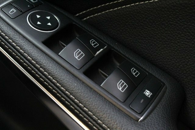 Mercedes-Benz A Class A180d Amg Line Premium Silver #35