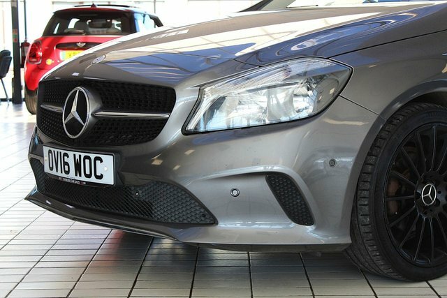 Mercedes-Benz A Class A180d Amg Line Premium Silver #2