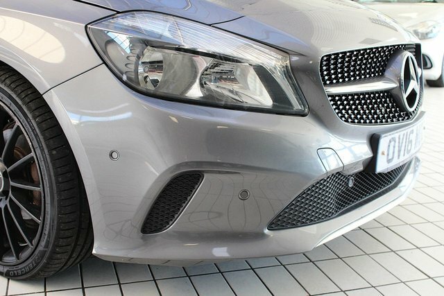 Mercedes-Benz A Class A180d Amg Line Premium Silver #5