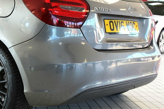 Mercedes-Benz A Class A180d Amg Line Premium Silver #13