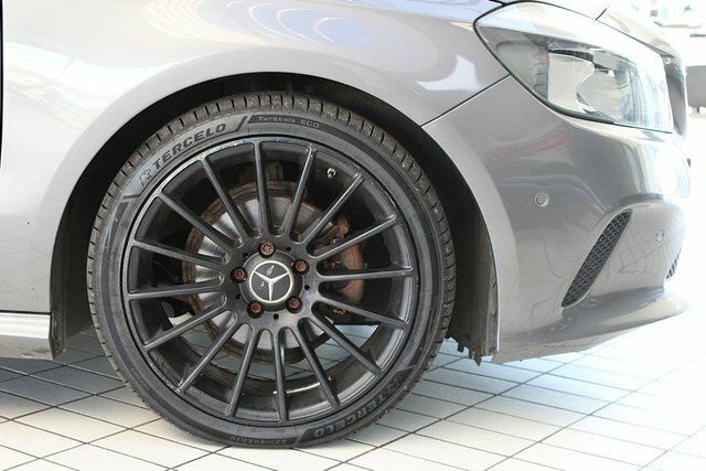 Mercedes-Benz A Class A180d Amg Line Premium Silver #7
