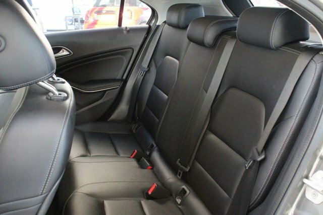 Mercedes-Benz A Class A180d Amg Line Premium Silver #23