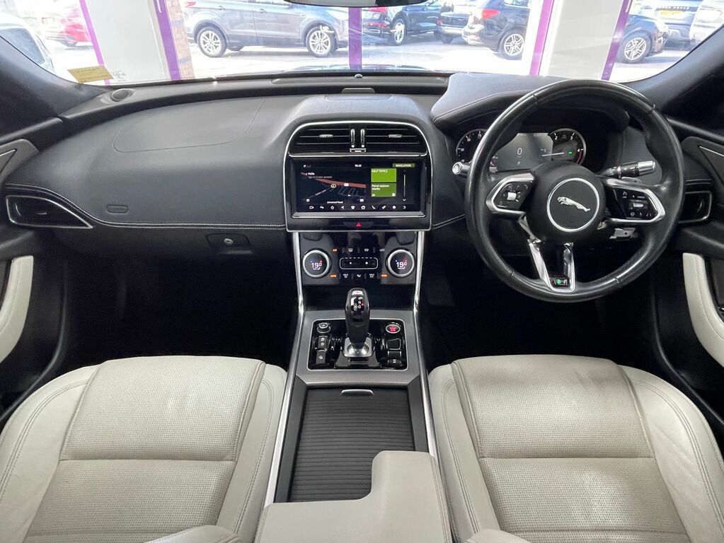 Jaguar XE Diesel Blue #2